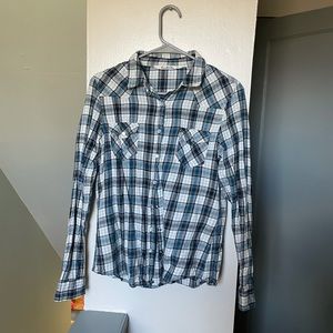 10 DOLLAR SALE ON EVERYTHING: Vanilla Sky Thicker Style Flannel Button Down.